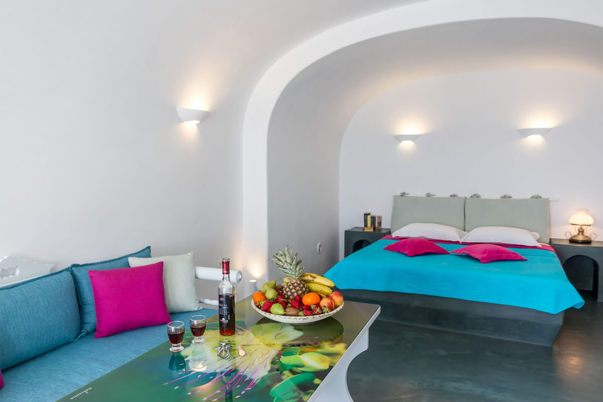 Thirea Studios Oia Santorini – Interior