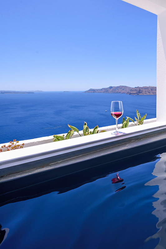 Thirea Santorini Studios – Bathroom with View